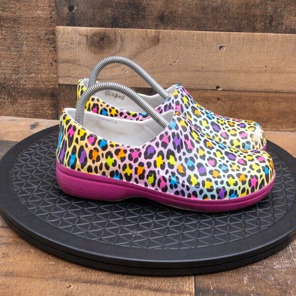 CROCS NERIA PRO II X LISA FRANK MULTICOLOR CHEETAH PRINT CLOGS SLIP ON SIZE 7 - Picture 9 of 9